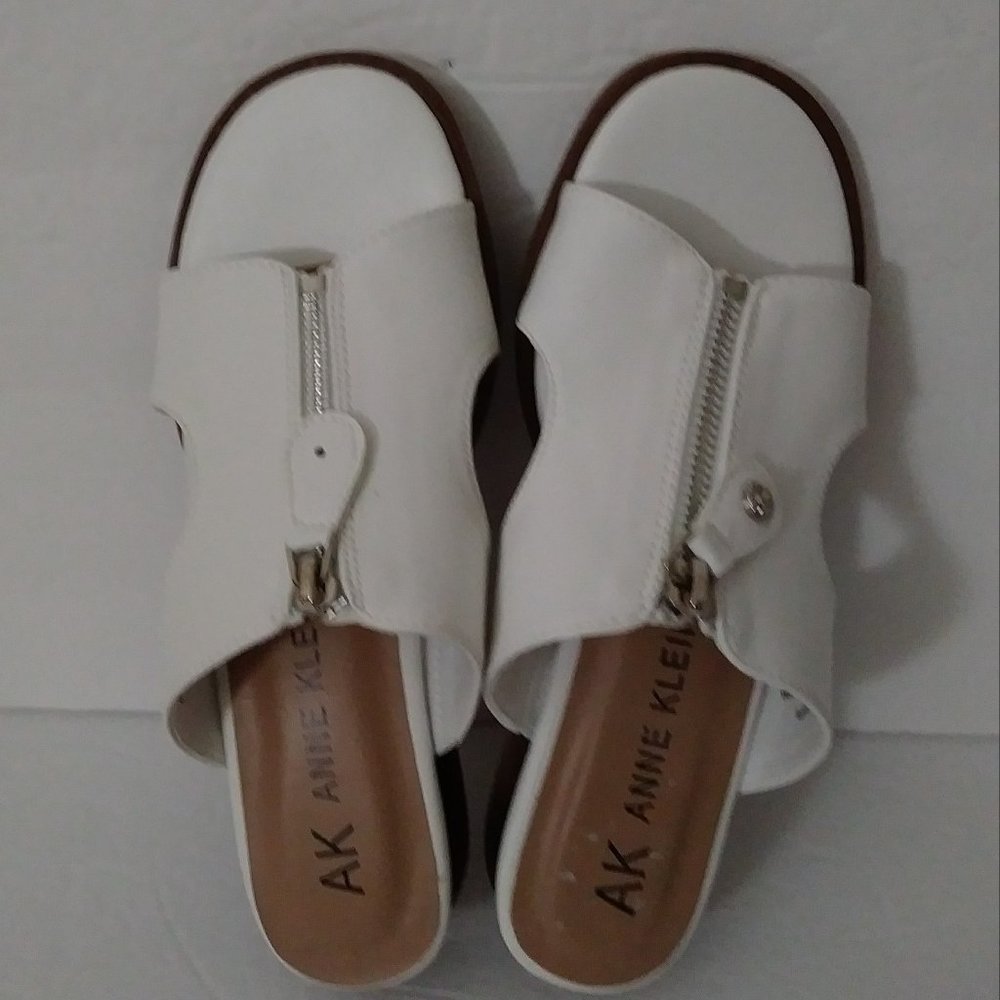 AK Anne Klein Wedges White Sandals  Size 5.5 M